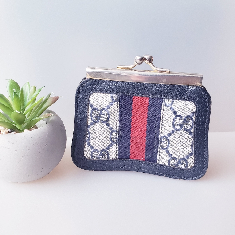 Vintage 80's GUCCI GG Supreme Sherry Line Collection Kisslock Coin Case Wallet